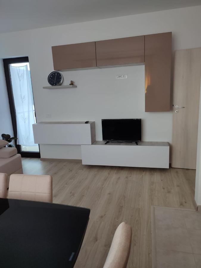 Marina'S House Apartment Ghimbav Bagian luar foto